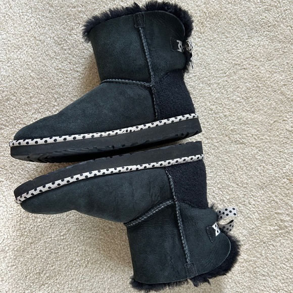 UGG Mini Bailey Bow 78 size 8 - Picture 3 of 12